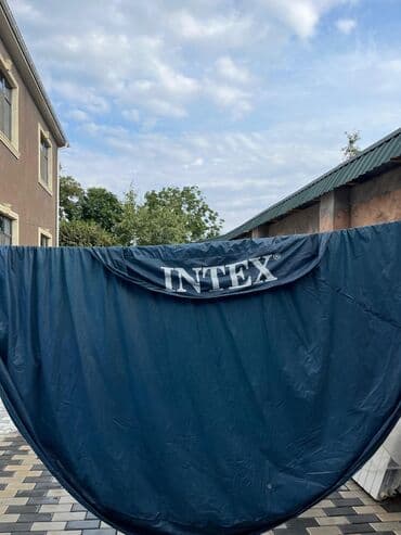 intex 732 x 366 x 132: Intex tərəfindən istehsal olunan bu yerüstü hovuz model A 10'x30" FT — 5