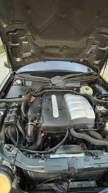 ford transit 1997: Mercedes-Benz E 220: 2.2 l | 2000 il Sedan — 10