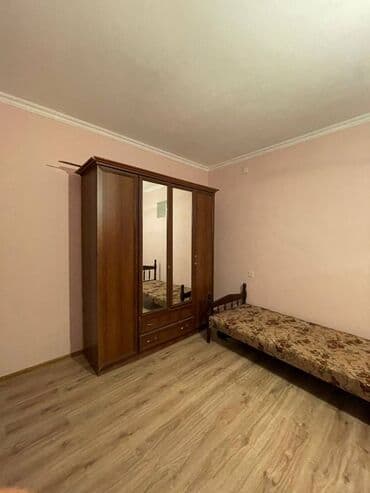 evler bineqedide: 70 kv. m, 2 otaqlı — 5