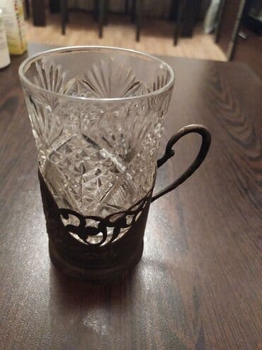 saxsi gul qablari: Gedimi stəkan altı.Cox gözəl üzerinde ishlemeler var — 2