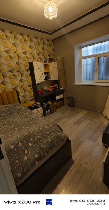 gəncə qapı: Uşaq/yeniyetmə otağı üçün uyğun mebel dəsti Komplektin tərkibi: - — 2