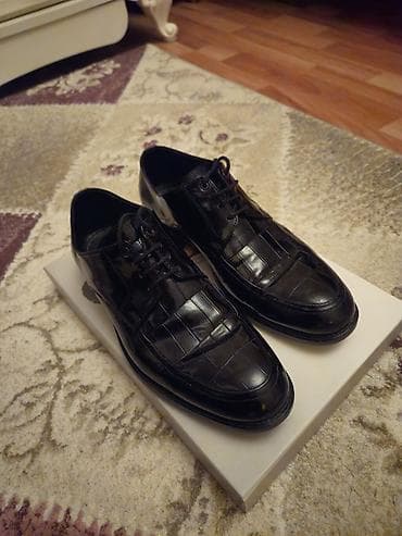 ayaqqabı kişi ücün: Klassik kişi ayaqqabısı – qara rəng, bağcıqlı model - Üst hissə — 6