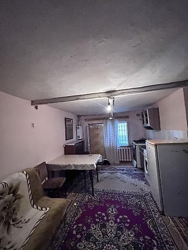 heyet evi gence: Neftçilər Ⓜ️ 2 dəqiqə məsafədə. 1 otaq + kiçik yatacax otagı — 2