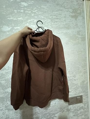 kişi geyimleri: Qəhvəyi rəngli kapüşonlu sviter (hoodie) - Rəng: tünd qəhvəyi - — 2