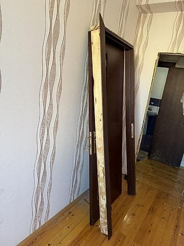 qapi plastik: Mebelli daxili qapı dəsti - Material: ağac əsaslı (MDF/taxta — 3