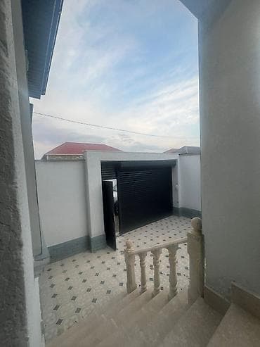 evleri: Satılır: həyət evi - Ümumi təsvir: Aşağı mərtəbədə 4 otaq hündür — 6