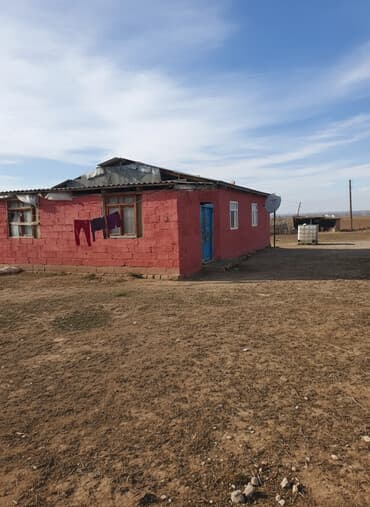 bina az sarayda heyet evleri: 4 otaqlı, 150 kv. m, Kredit yoxdur, Təmirsiz — 2