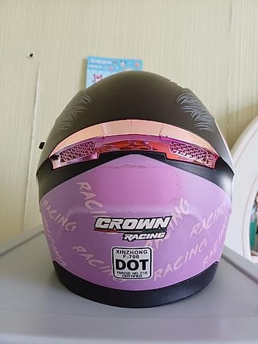 cg motor: Crown racing markasına məxsus dəbilqə. Az istifadə olunub. Vizoru — 2