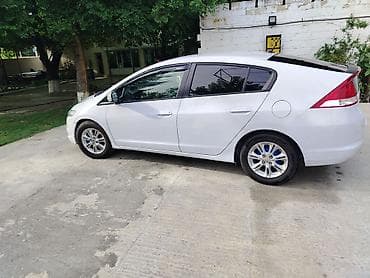 audi 6: Honda Insight: 1.3 l | 2009 il Hetçbek — 4