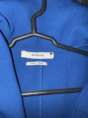 ketan don: Məhsul: RESERVED markalı qadın paltarı 
Ölçü: L 
İstehsal: Türkiyə — 2