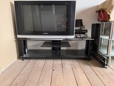 подставка под телевизор самсунг: Samsung HDTV televizor + şüşə TV stendi Xüsusiyyətlər: - Brend — 1
