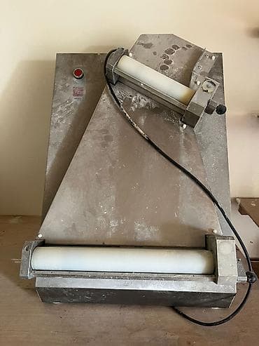 Moyka avadanlığı: Pitsa xəmirini yaymaq üçün elektrikli rulonlu aparat 40 lıq - İki — 1