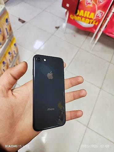 iphone se ekran: IPhone SE 2020, 64 GB, Qara, Barmaq izi — 6