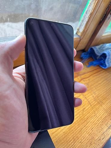 samsung e200: Samsung Galaxy S22, 128 GB, rəng - Qara, İki sim kartlı — 2