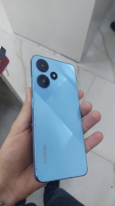 ucuz telefonlar islenmis: Infinix HOT 30i, 128 GB, rəng - Mavi, Face ID — 2
