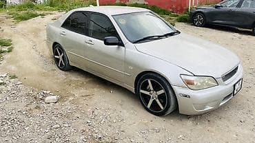 leksus satılır: Lexus IS200 sedan - Gümüş rəng, 4 qapı, arxa ötürücülü sedan - — 1