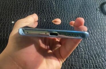 телефон флай металлический корпус: Məhsul: Smartfon (göy-gümüş rəng tonunda, parlaq yan çərçivə) — 4