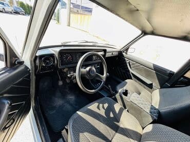 ваза напольная керамическая высокая: ВАЗ (ЛАДА) 2107: 1.6 л | 2010 г. 180000 км Седан — 9