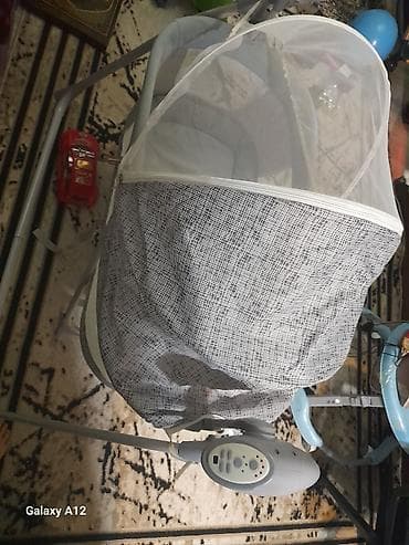 toxuma ip: Oğlan və qız üçün, Dördbucaq, Beşik, Matras ilə, Yellənmə mexanizm ilə — 3