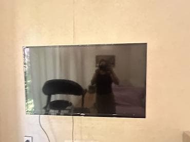 Daşındığım üçün satıram. Televizor tam işlək vəziyyətdədir, heç bir
