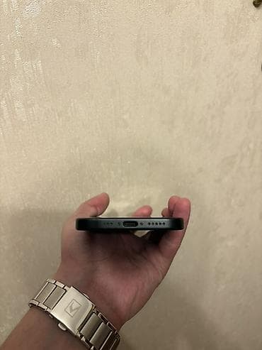 iphone se 2 azerbaycan: IPhone 15, 128 GB, Qara, Face ID — 4
