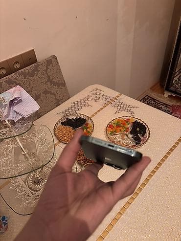 16 pro maks: IPhone 12 Pro Max, 256 GB, Pacific Blue, Face ID — 3