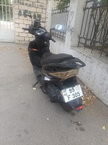 400 azn mapet: 125kub moped ili 2023 butun sənədləri var təcili satilir real aliciya — 2
