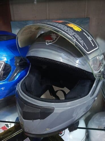 Alfa Romeo: Moto Kaskalar 35azn Ag Qzra Boz Moto Baqaj ag 35azn,Qara parlaq 45azn — 7