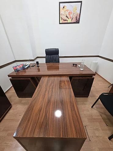 stul ofis: Ofis mebel dəsti Tərkib: - L formalı rəhbər masası: geniş iş səthi — 6