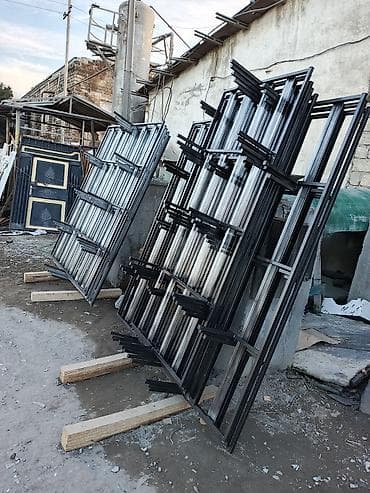 Metalkonstruksiya panjurlar və hasar bölmələri - Material: qalın