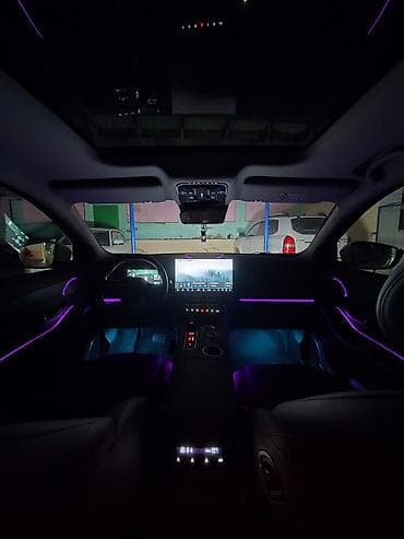 baki berde avtobus: Minik avtomobili, 6 Oturacaq — 2