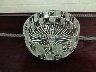 servant qablari: Çexiya xrustalı. Meyvə qabı. Servantda saxlanılıb. Heç bir qüsuru — 4