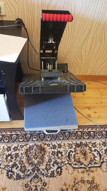 heat press: İsti pres – tekstil və sublimasiya çapı üçün (Avtomatik açıllr) Məhsul — 2