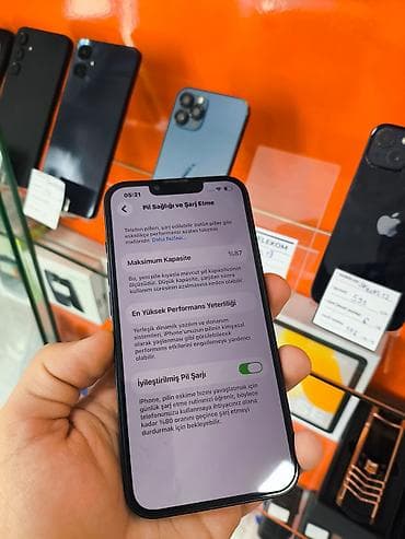 simsiz modem: IPhone 13, 128 GB, Qara, Face ID — 3