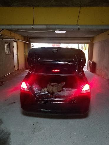 prado diskleri: Nissan Tiida: 1.6 l | 2008 il Hetçbek — 7