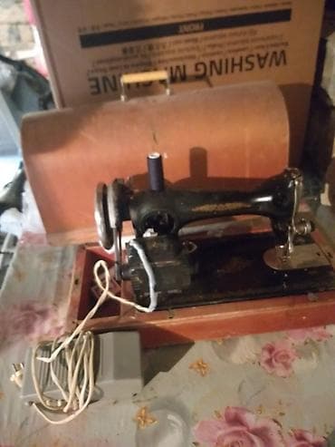 dikiş: Elektrik pedalı ilə mexaniki tikiş maşını (klassik) - Korpus: klassik — 1