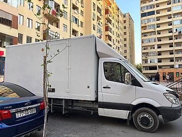 yük taksi: Yükdaşıma xidməti - Ağ rəngli, iri həcmli furqon kuzov(4.30 m — 3