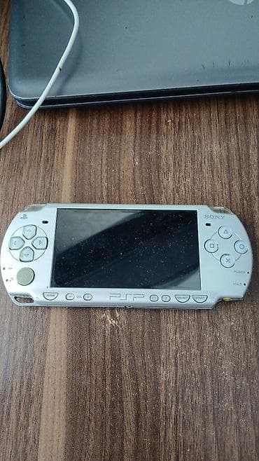 bluetooth qulaqciq samsung: Sony PSP portativ oyun konsolu – gümüş rəng Xüsusiyyətlər: - 4.3 düym — 1