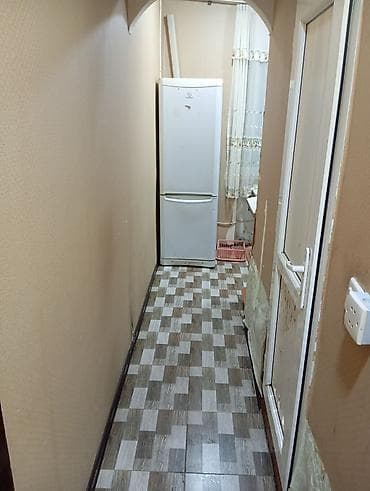 Bir nəfər bəy otaq yoldaşı tələb olunur mənzilə 18-30 yaş aralığında — 3