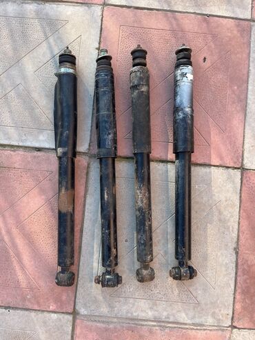 w202 bufer satilir: Mercedes-Benz E210 — 11