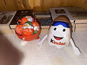 kinder oyuncaqları: Hədiyyə etməy üçün Kinder ( 6 ədəd yumurta ). İçindəki yumurtaların — 1