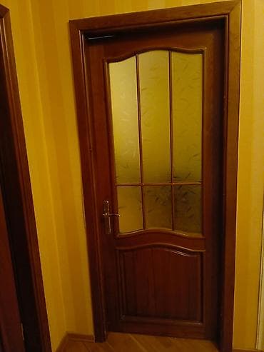 taxta gapi: Qonaq otağı üçün İşlənmiş Otaq qapısı 80x200 sm Çərçivə ilə, Ünvandan götürmə — 2