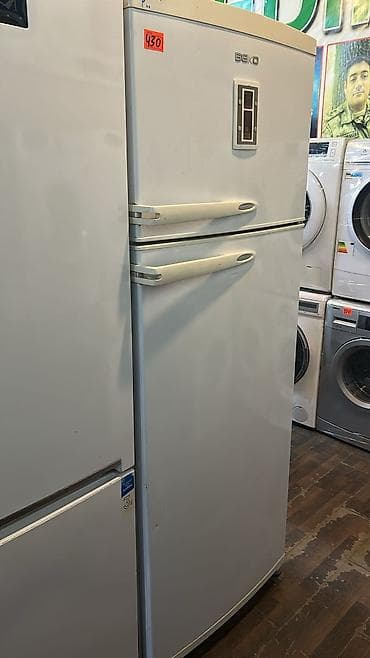 beko qabyuyan: 2 qapılı Beko Soyuducu Satılır, rəng - Ağ, Təkərli — 1