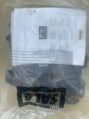 Biznes üçün program təminatı: Xüsusiyyətlər: Hər 2 yan tərəfdə D-halqa, ön tərəfdə 2 ədəd D-halqa — 3