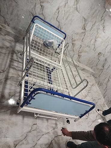 *Roya*. Kod : 8270 Tibbi carpayi Yeni kimidir Super veziyyetdedir Baw