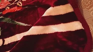 Pledlər: Yeni rəng - Qırmızı Pled, Ünvandan götürmə, Pulsuz çatdırılma, Ödənişli çatdırılma — 2