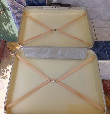 Eynəklər: Diplomat Çanta SSRi Diplomat Çantası 1982 istehsal: Mart 1982 — 2