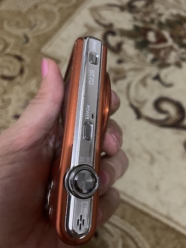 ssd 4 tb: Samsung ST70 kompakt fotoaparat - Rəng: narıncı metalik korpus - — 4