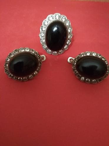 Dəstə daxildir: Üzük, Sırğa, Gümüş, 925 Əyar