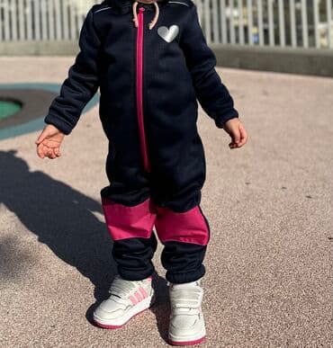 Kurtka! 1-2 yaş! Çox rahat və isti saxlayır və ən əsası isə su lalafo.az -da Kurtka! 1-2 yaş! Çox rahat və isti saxlayır və ən əsası isə su